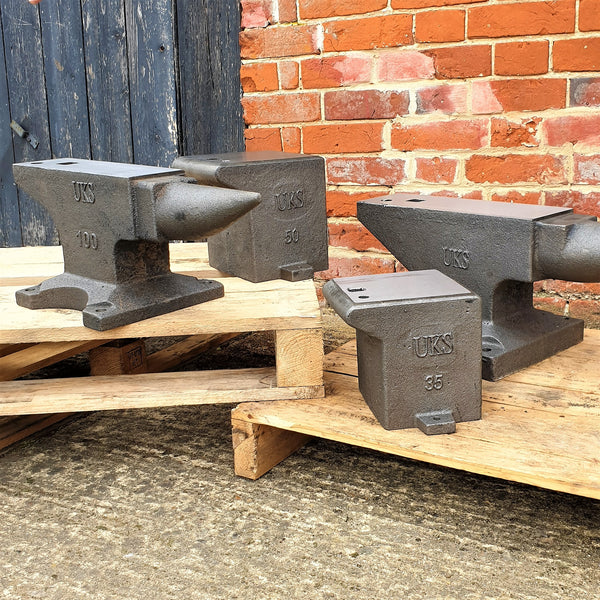 UKS anvils high quality anvils cast from 1050 Steel. most affordable cheap anvils sold in England.